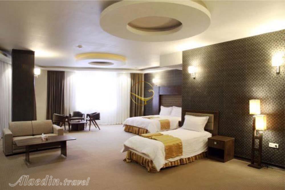 عکس های Haleh Hotel in Baneh