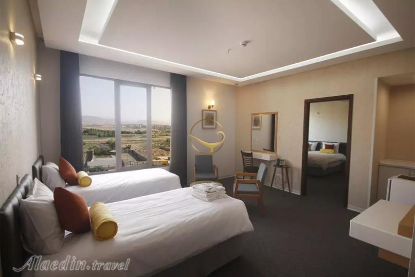 عکس های Amir Khanloo Hotel in Bojnoord