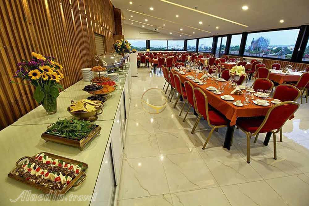 Restaurant of three star Sheykh Bahaei Hotel in Isfahan| Alaedin Travel