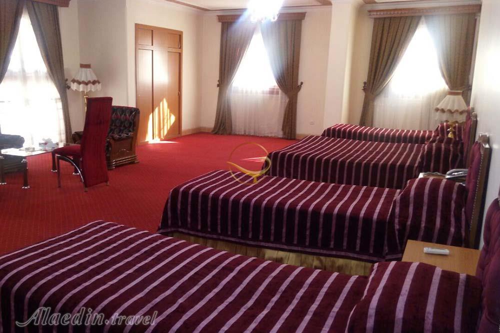 عکس های Jamshid Hotel in Kermanshah