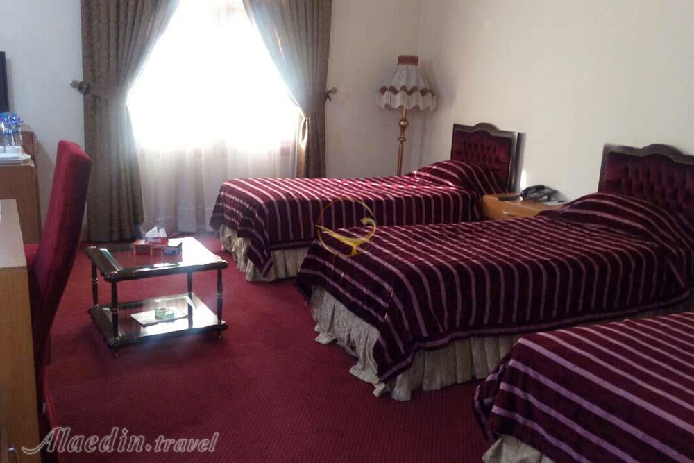عکس های Jamshid Hotel in Kermanshah