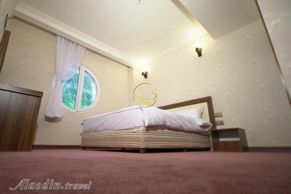 عکس های Shahrzad Hotel in Lahijan