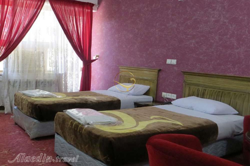 عکس های Tourist Hotel in Lar