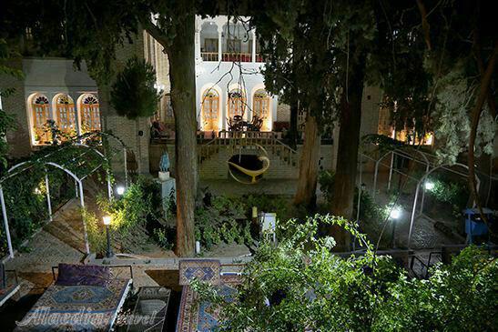 عکس های Motevali Bashi Garden Hotel in Kerman