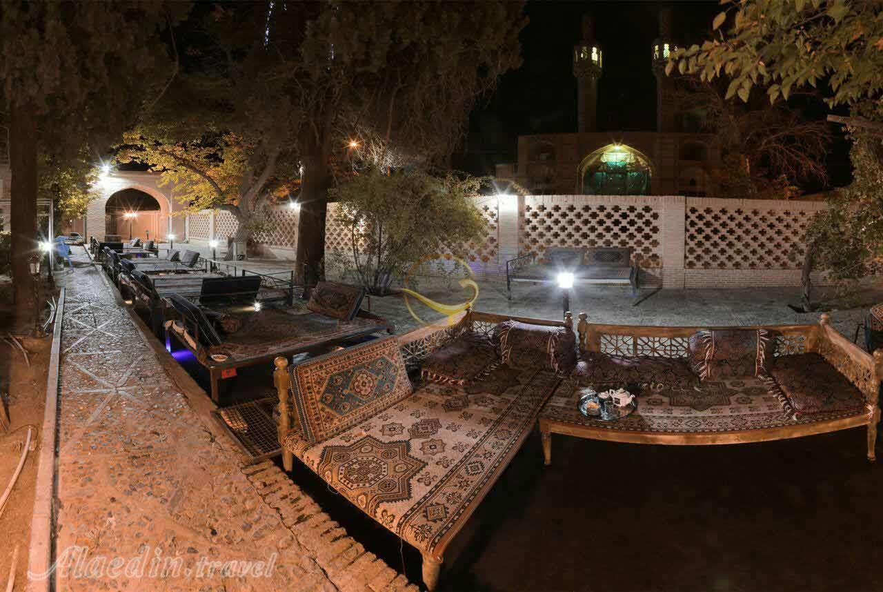 عکس های Motevali Bashi Garden Hotel in Kerman