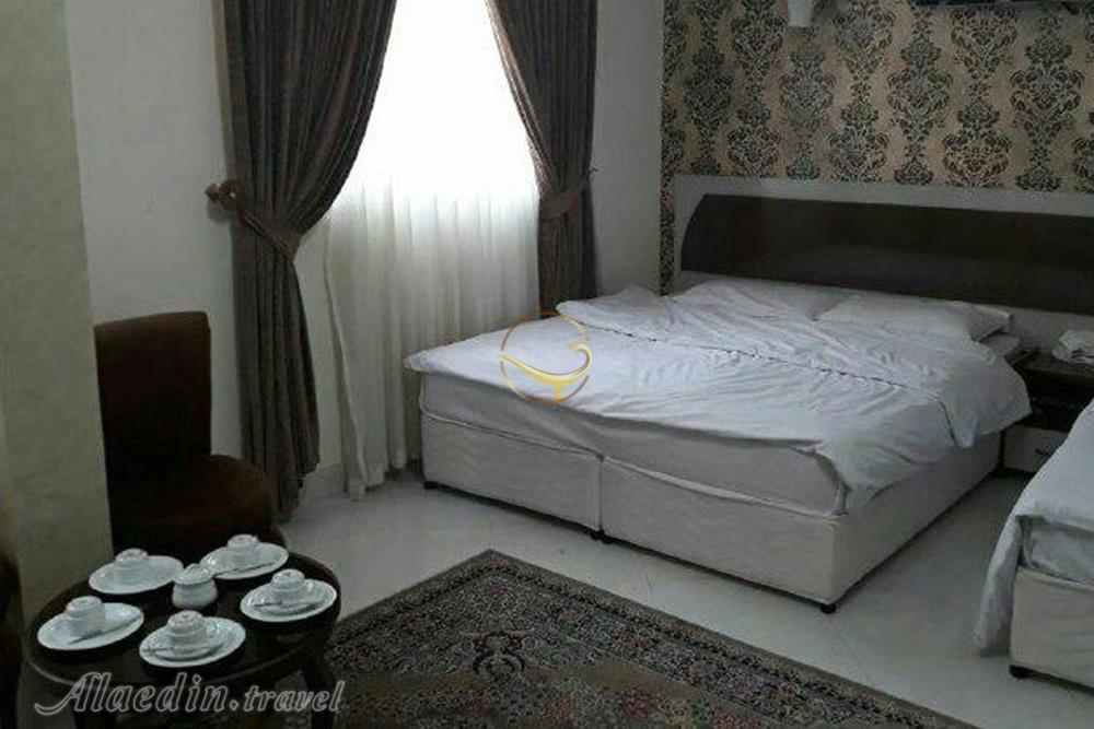 عکس های هتل آپارتمان مرتضوی مشهد