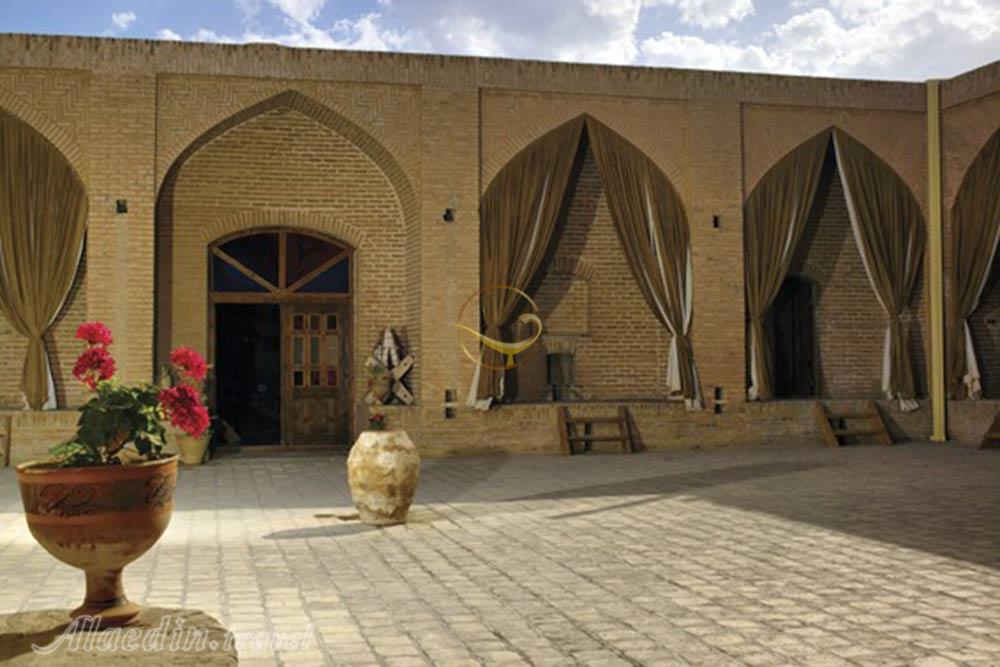 عکس های Safavid Caravanserai in Mehriz