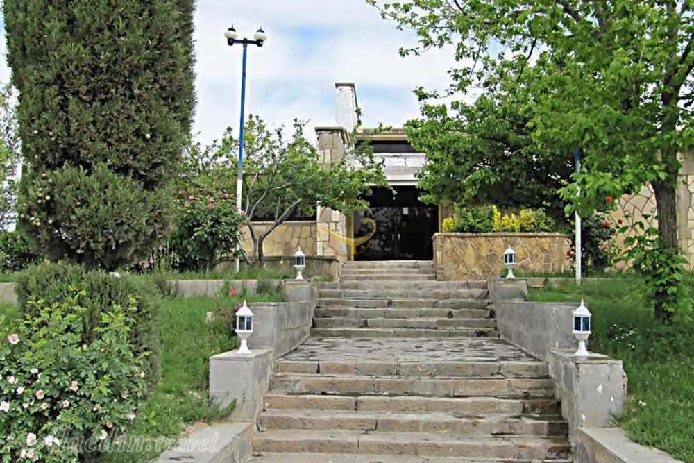 عکس های Tourist Hotel in Yasuj