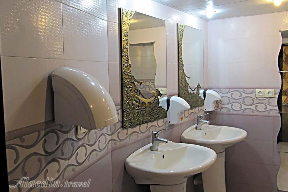عکس های Tourist Hotel in Yasuj