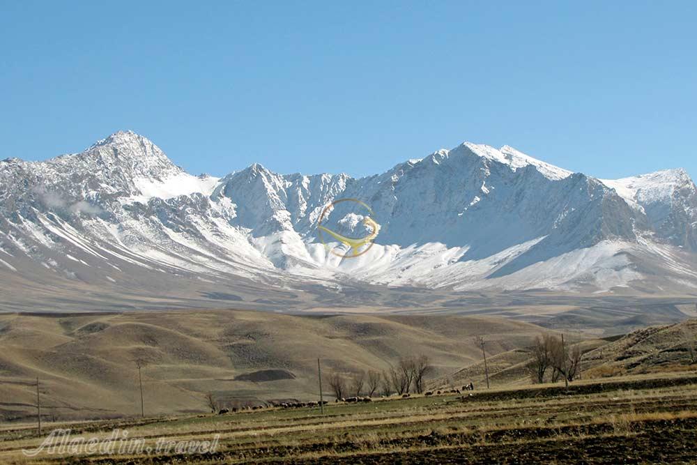 Tamandar Mountain of Aligudarz | Alaedin Travel