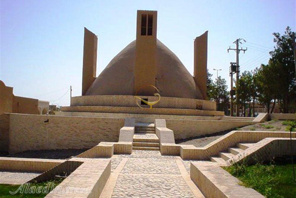 Mahmood Abad Tower Of Meybod | Alaedin Travel