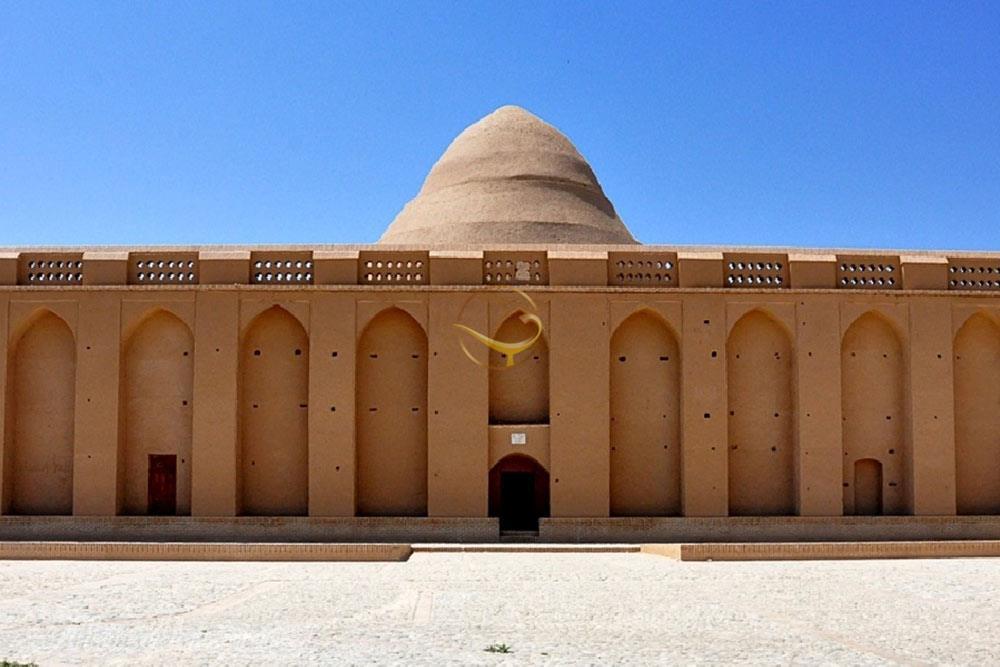 Yakhchal-e Kheshti of Meybod | Alaedin Travel