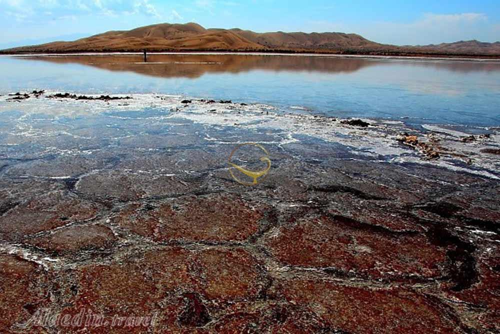 Salt Lake of Aran & Bidgol | Alaedin Travel