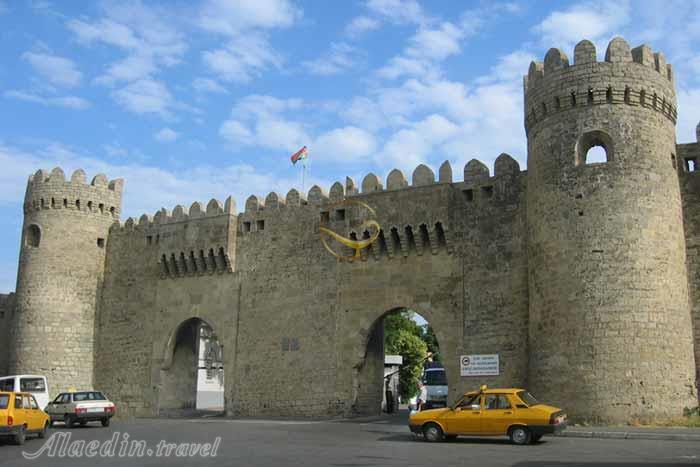 شهر قدیمی ایچری شهر در باکو - آذربایجان