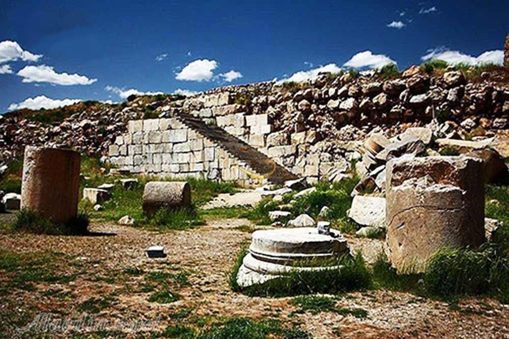 Temple of Anahita of Kangavar | Alaedin Travel