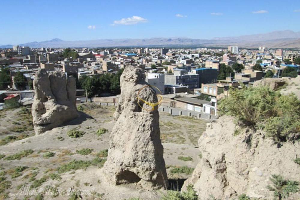 Mandagarana Castle of Marand | Alaedin Travel