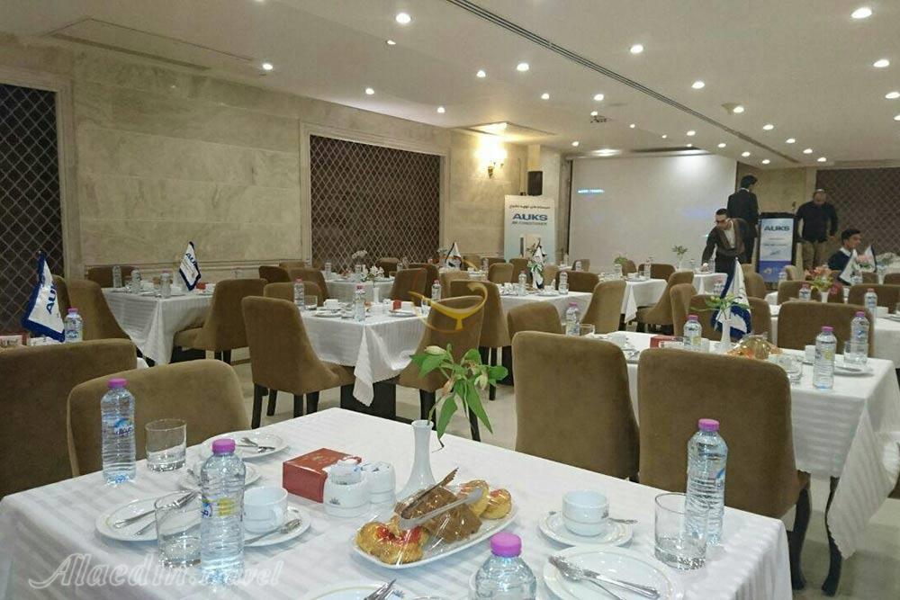 سالن بوستان هتل زندیه شیراز | علاءالدین تراول