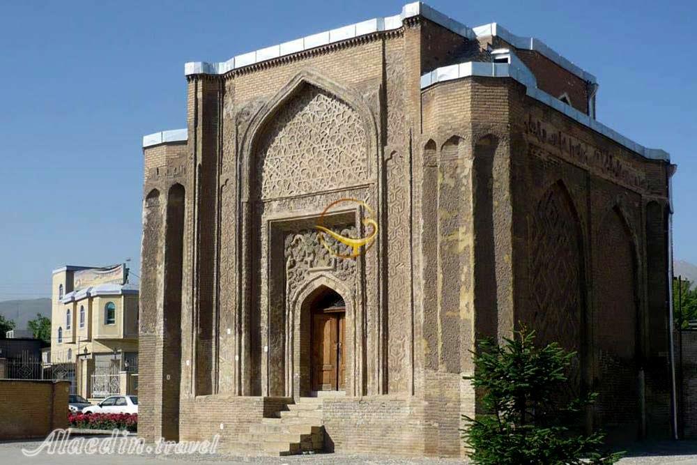 عکس های تور همدان غار علیصدر