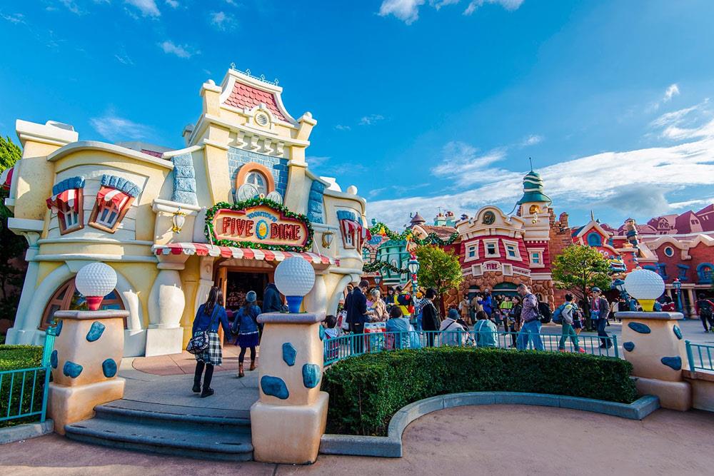بخشهای دیزنی لند توکیو - تون تاون ToonTown