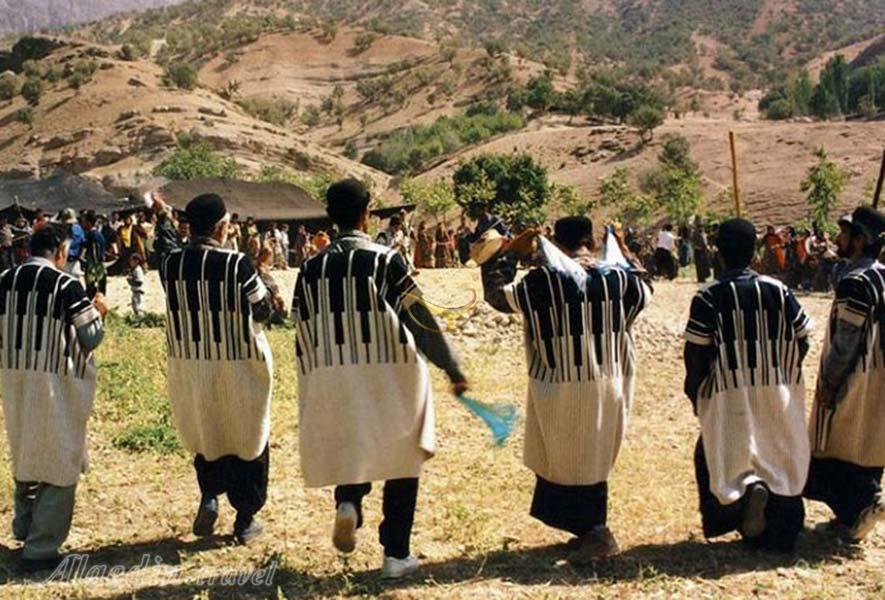 لباس مردان عشایر بختیاری 