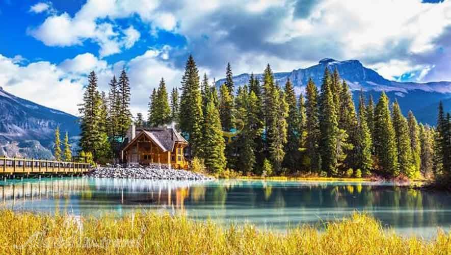 canada attractions