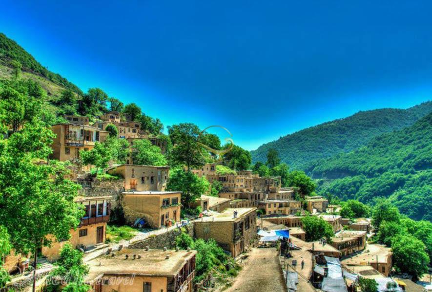 پرسه‌ زنی در پس‌کوچه های پلکانی ماسوله